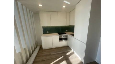 Apartamento T1 para Venda em Santa Marinha e São Pedro da Afurada