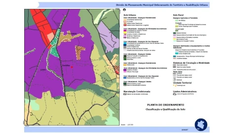 Terreno Comércio / Armazém para Venda em Fanhões