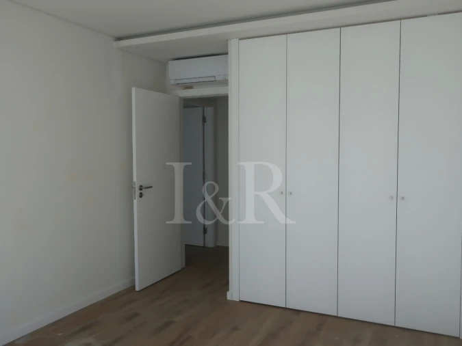 Apartamento T3 para Venda em Almada, Cova da Piedade, Pragal e Cacilhas Foto 7