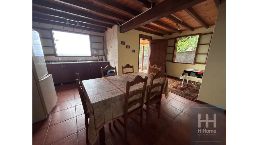 Moradia T3 para Venda em São Jorge Foto 6