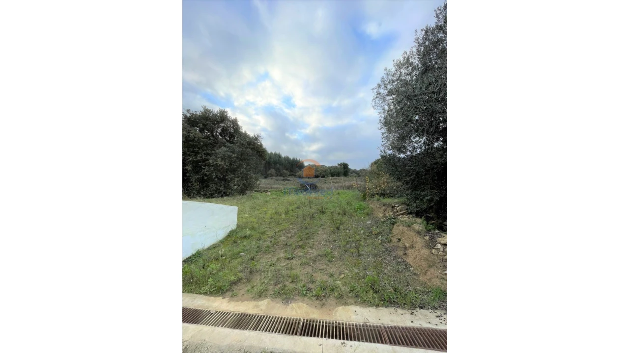 Terreno para Venda em Arruda dos Vinhos Foto 2