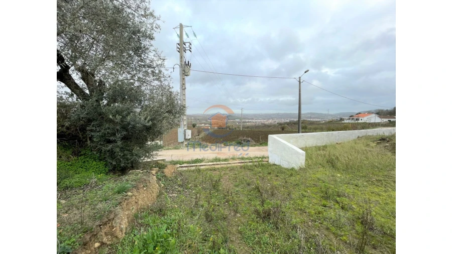 Terreno para Venda em Arruda dos Vinhos Foto 3