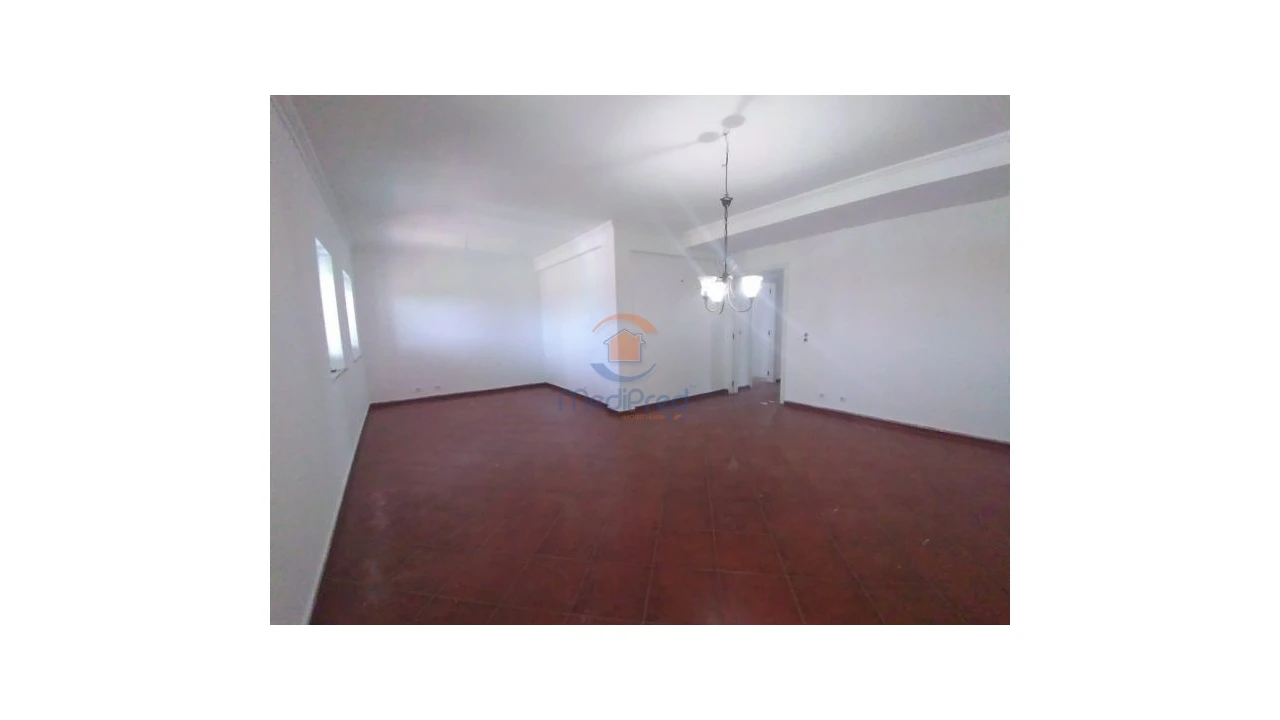Moradia T5 para Venda em Rio de Mouro Foto 23