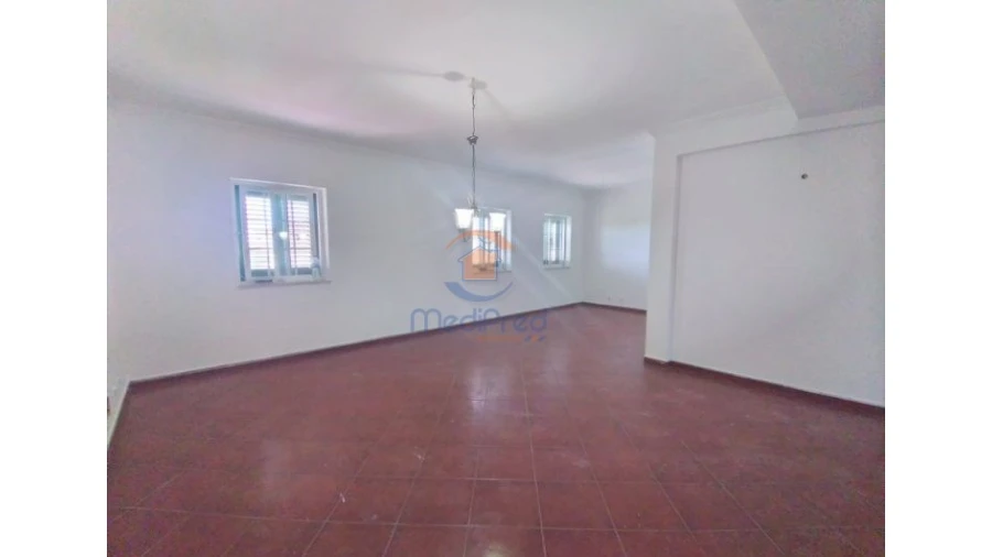 Moradia T5 para Venda em Rio de Mouro Foto 22