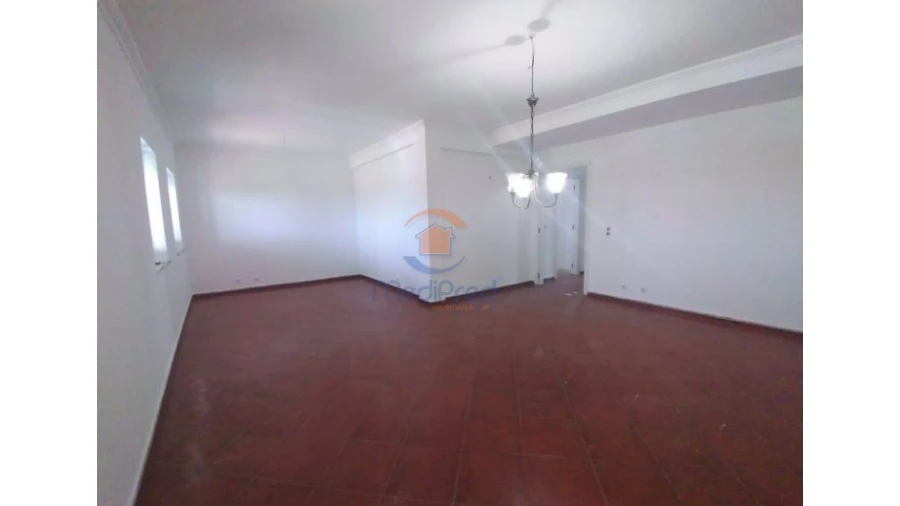 Moradia T5 para Venda em Rio de Mouro Foto 23