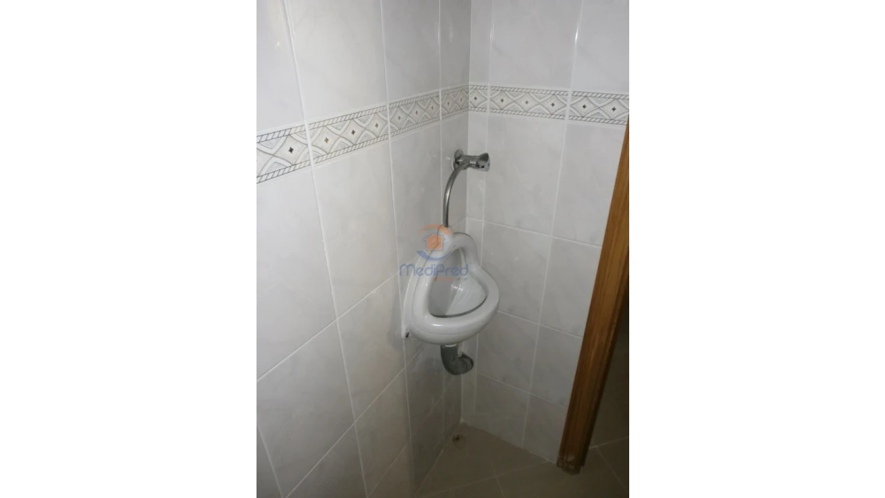 Loja para Venda em Falagueira-Venda Nova Foto 6