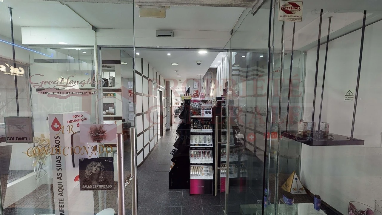 Negócio para Arrendamento em Quarteira Foto 7