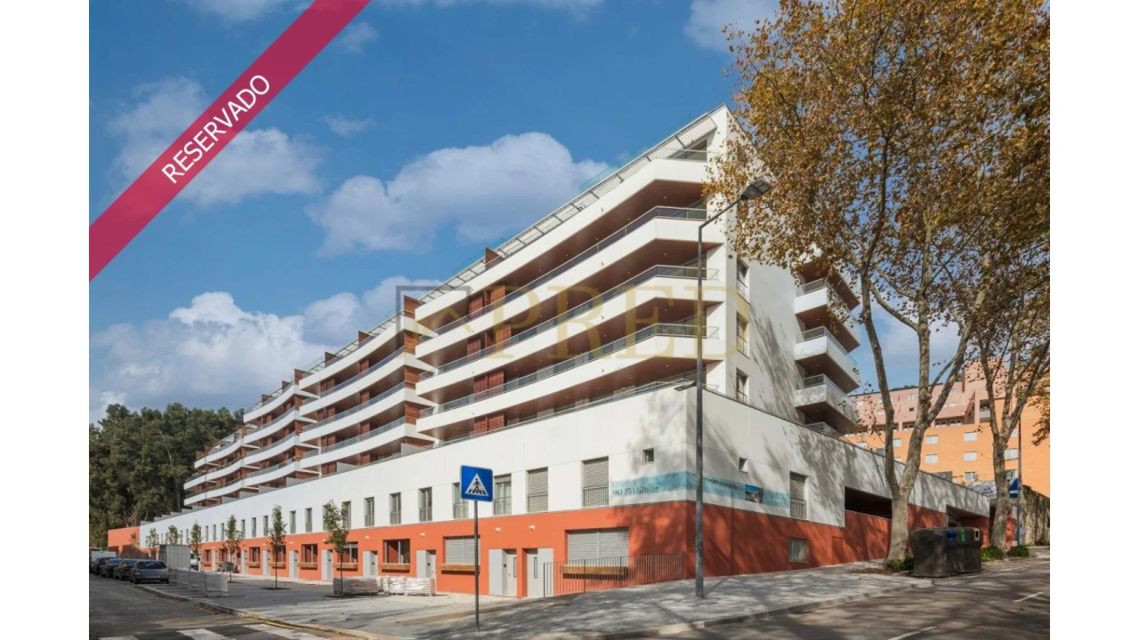 Apartamento T1 para Arrendamento em Lordelo do Ouro e Massarelos Foto 1