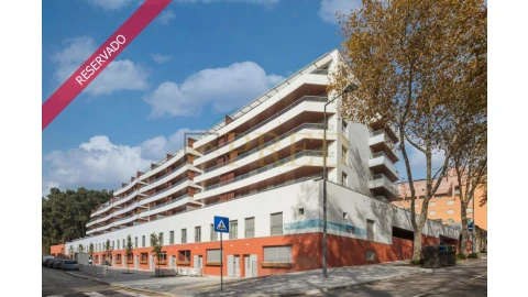 Apartamento T1 para Arrendamento em Lordelo do Ouro e Massarelos