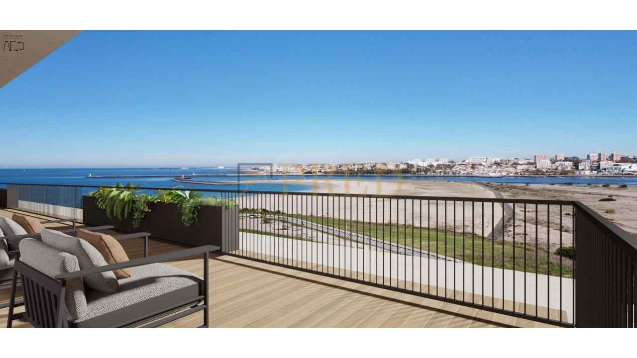 Apartamento T4 para Venda em Canidelo Foto 3