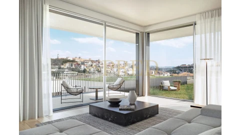 Apartamento T1 para Venda em Santa Marinha e São Pedro da Afurada