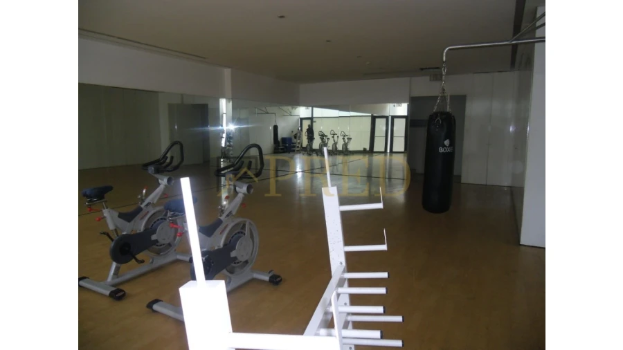 Loja para Arrendamento em Lordelo do Ouro e Massarelos Foto 4