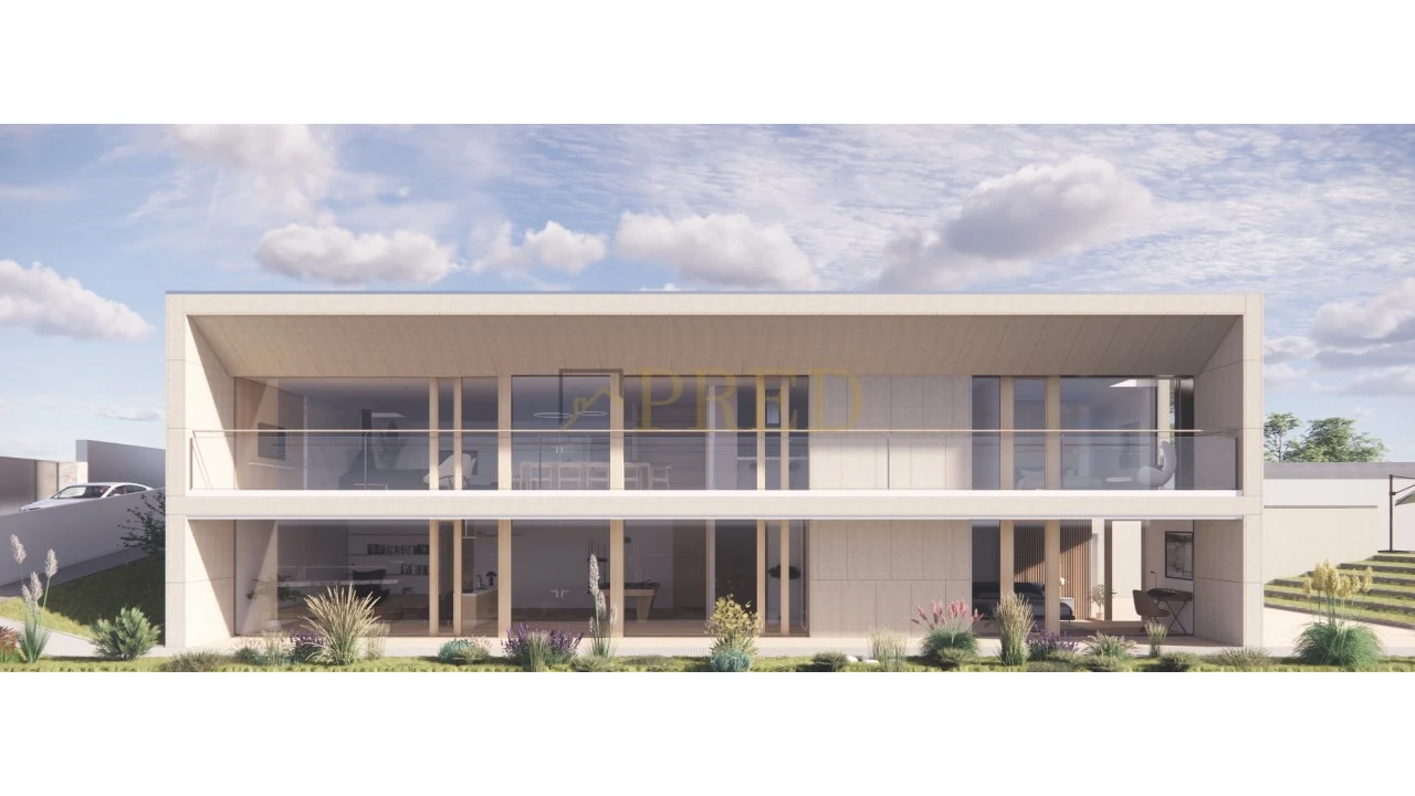 Moradia T4 para Venda em Santa Marinha e São Pedro da Afurada Foto 9