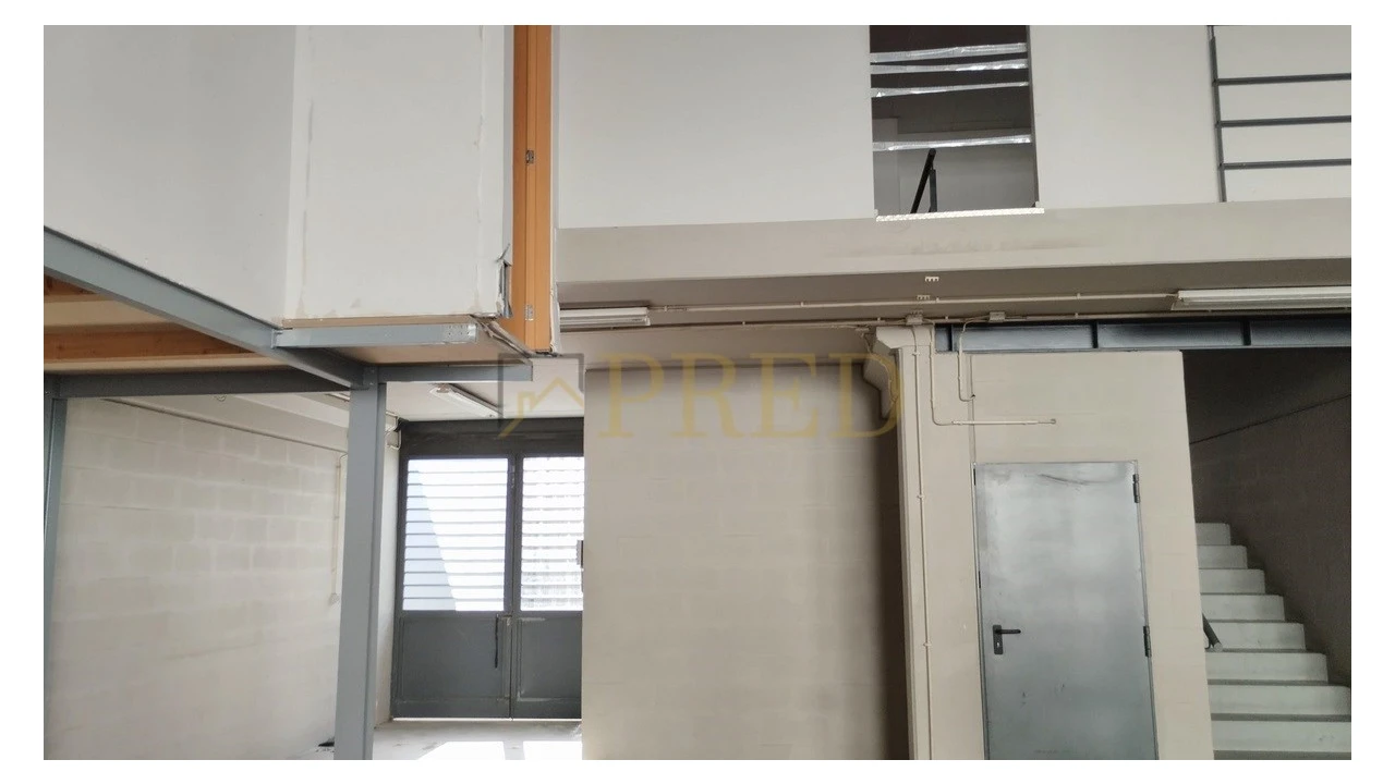 Armazém para Arrendamento em São Romão de Neiva Foto 10