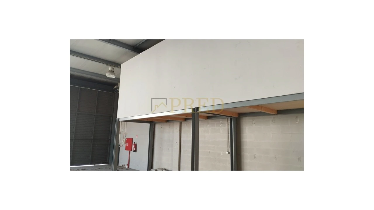 Armazém para Arrendamento em São Romão de Neiva Foto 11