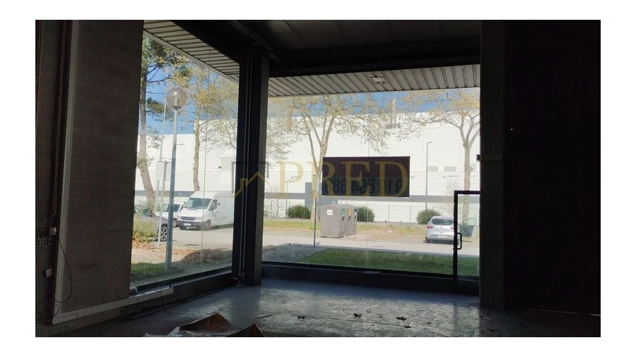 Armazém para Arrendamento em São Romão de Neiva Foto 6