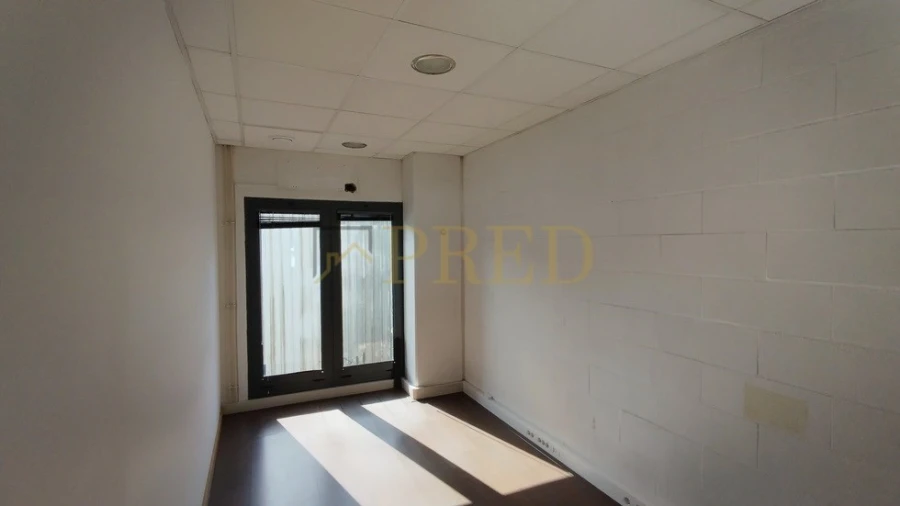 Armazém para Arrendamento em São Romão de Neiva Foto 9