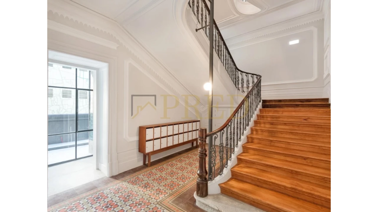 Apartamento para Venda em Cedofeita, Santo Ildefonso, Sé, Miragaia, São Nicolau e Vitória Foto 4