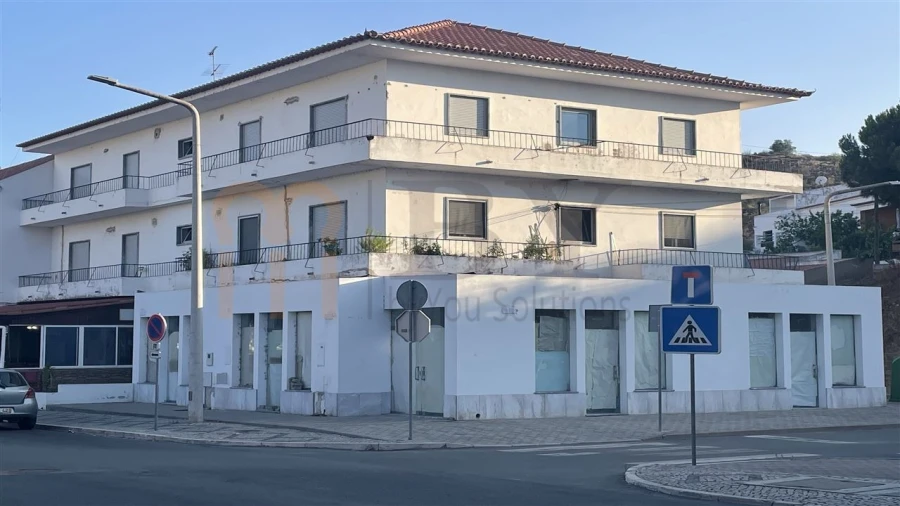 Prédio para Venda em Mertola Foto 3