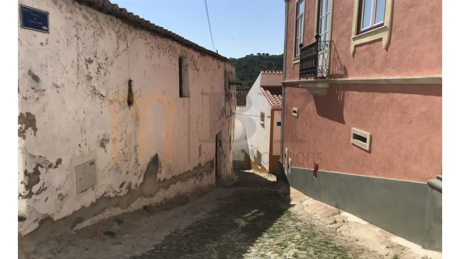 Prédio para Venda em Mertola Foto 8
