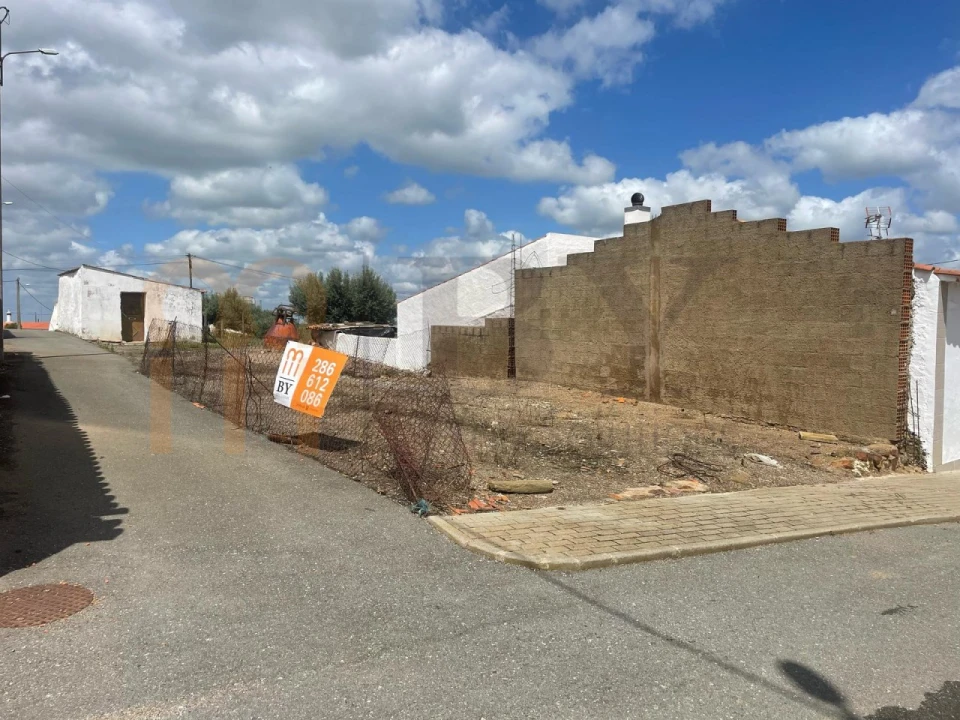 Terreno para Venda em Alcaria Ruiva Foto 3