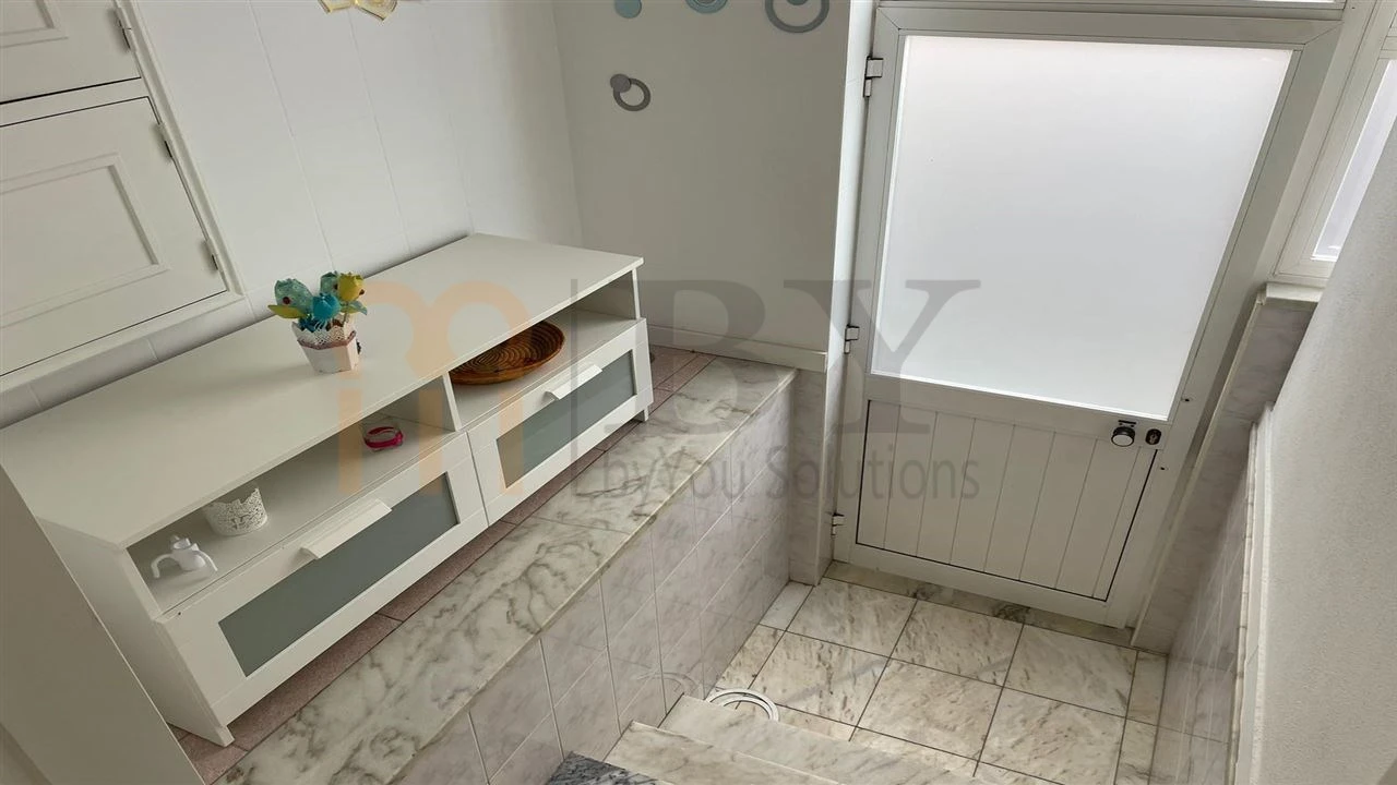 Loja para Venda em Monte Gordo Foto 2