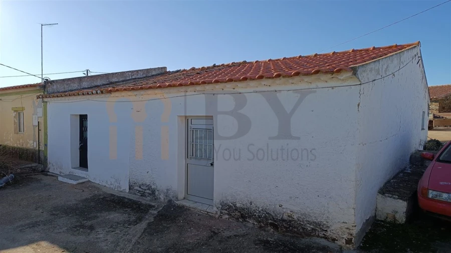 Moradia T3 para Venda em São Miguel do Pinheiro, São Pedro de Solis, São Sebastião dos Carros Foto 1