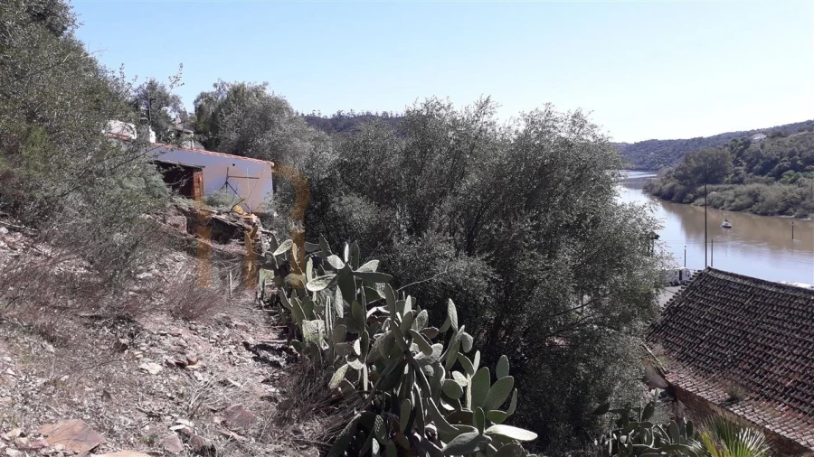 Terreno para Venda em Mertola