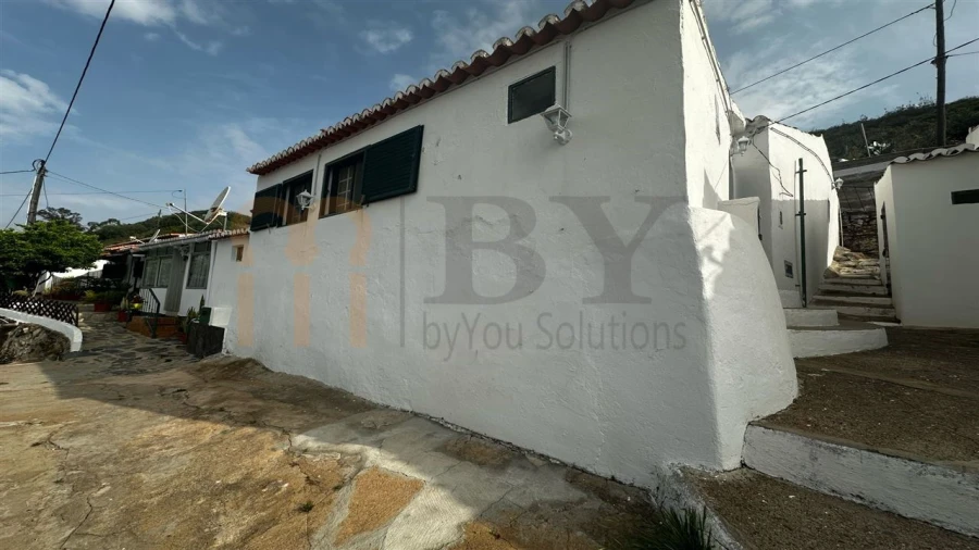 Moradia T2 para Venda em Santana de Cambas Foto 3