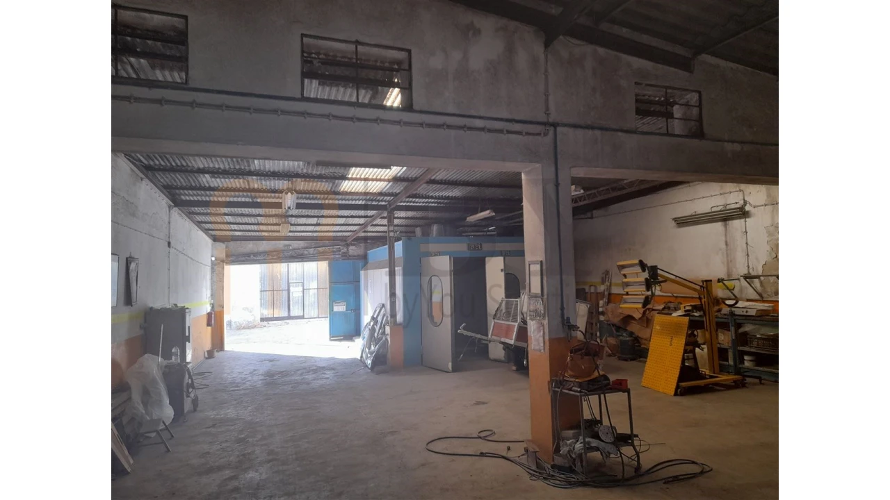 Armazém para Venda em Beja (Santiago Maior e São João Baptista) Foto 2