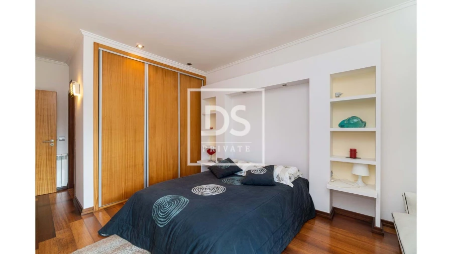 Moradia T3 para Venda em Vilar de Ferreiros Foto 18