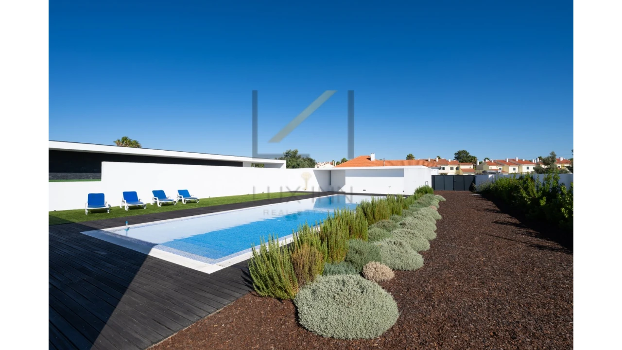 Moradia T4 para Venda em Poceirão e Marateca Foto 16