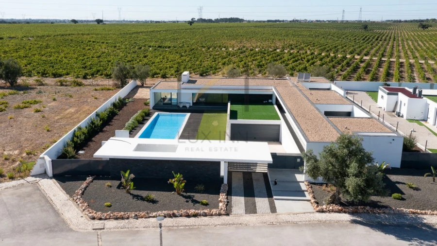 Moradia T4 para Venda em Poceirão e Marateca Foto 2