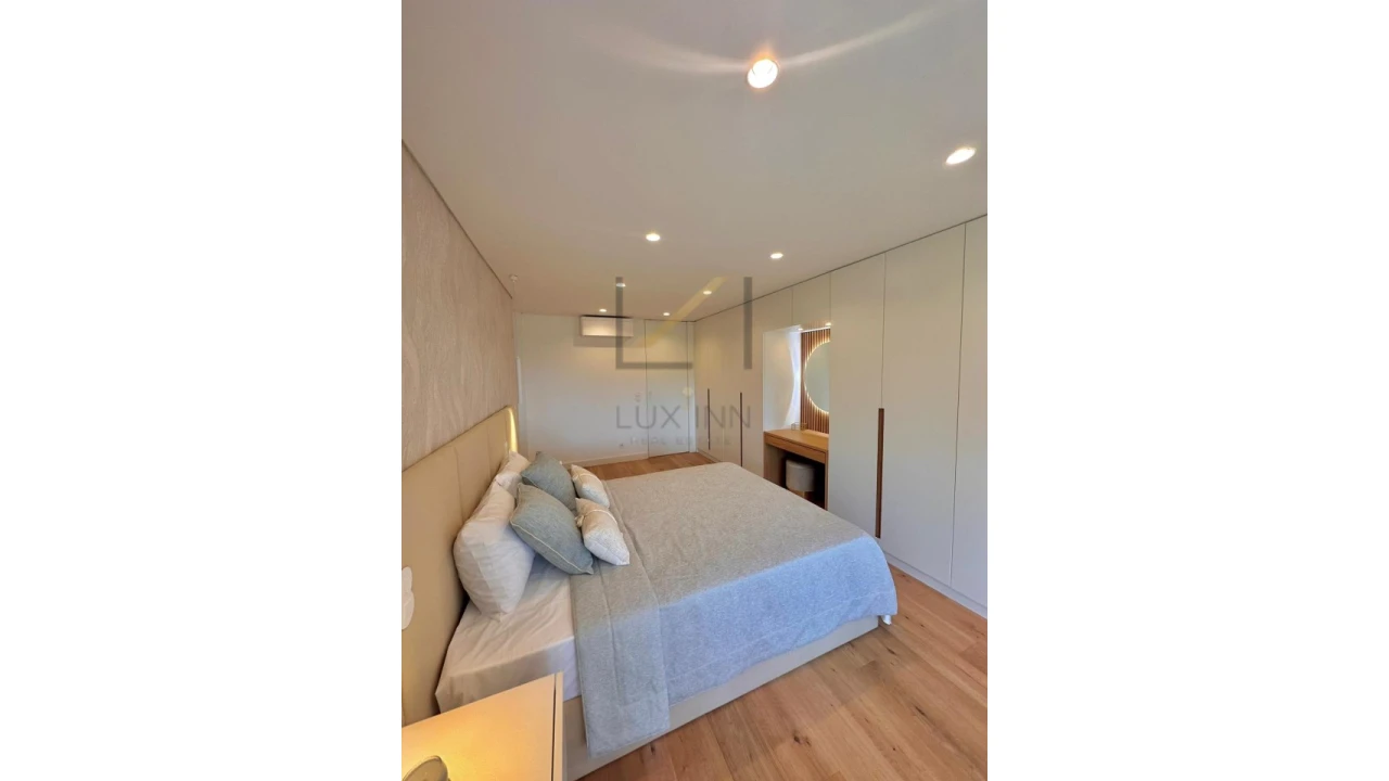 Apartamento T1 para Venda em Cascais e Estoril Foto 18