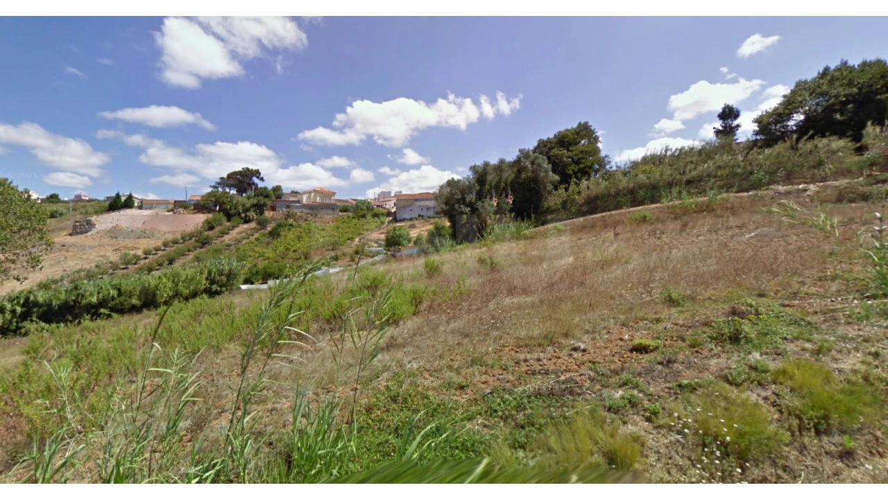 Terreno para Venda em Miragaia e Marteleira Foto 10