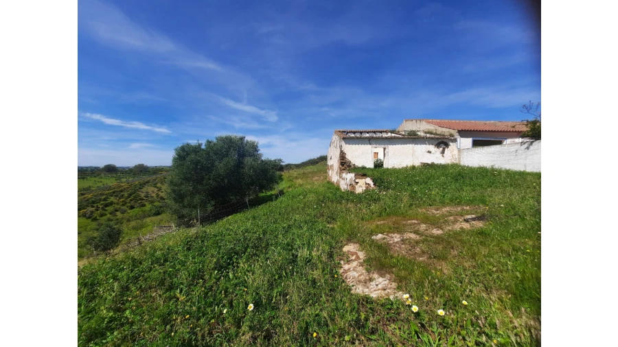 Terreno Misto para Venda em Castro Marim Foto 30
