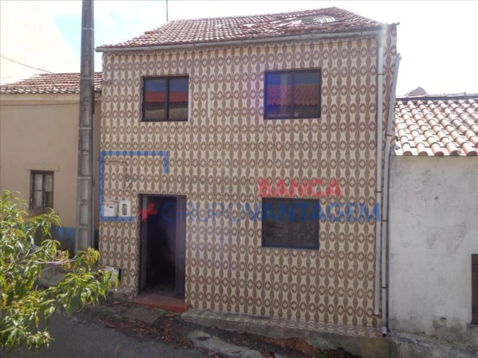 Moradia T2 para Venda em Abrunheira, Verride e Vila Nova da Barca Foto 2