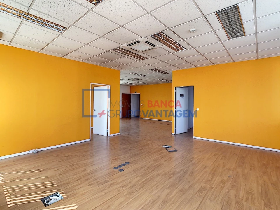 Escritório para Arrendamento em Alfragide Foto 12