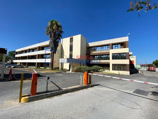 Escritório para Arrendamento em Alfragide Foto 22