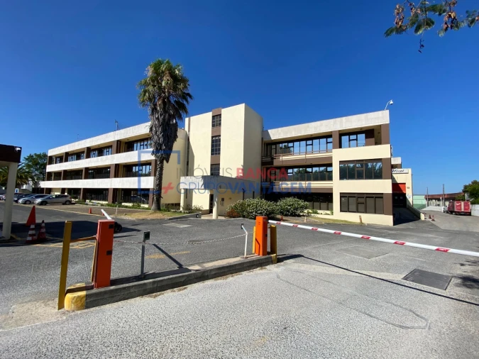 Escritório para Arrendamento em Alfragide Foto 15