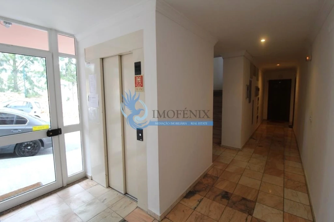 Apartamento T2 para Venda em Albufeira e Olhos de Água Foto 6