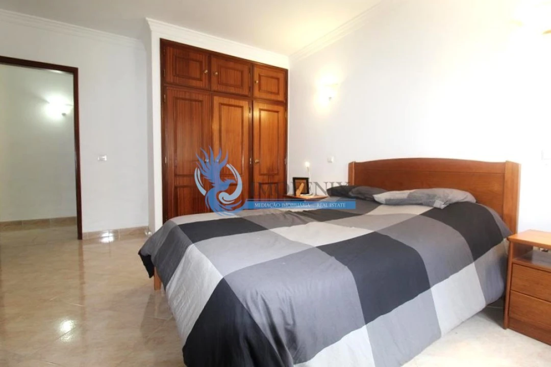 Apartamento T2 para Venda em Albufeira e Olhos de Água Foto 19