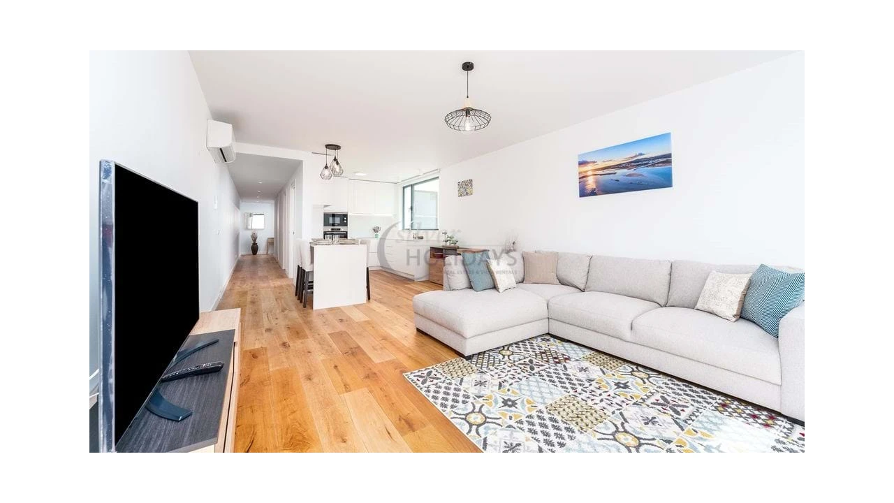 Apartamento T2 para Venda em Olhão Foto 2