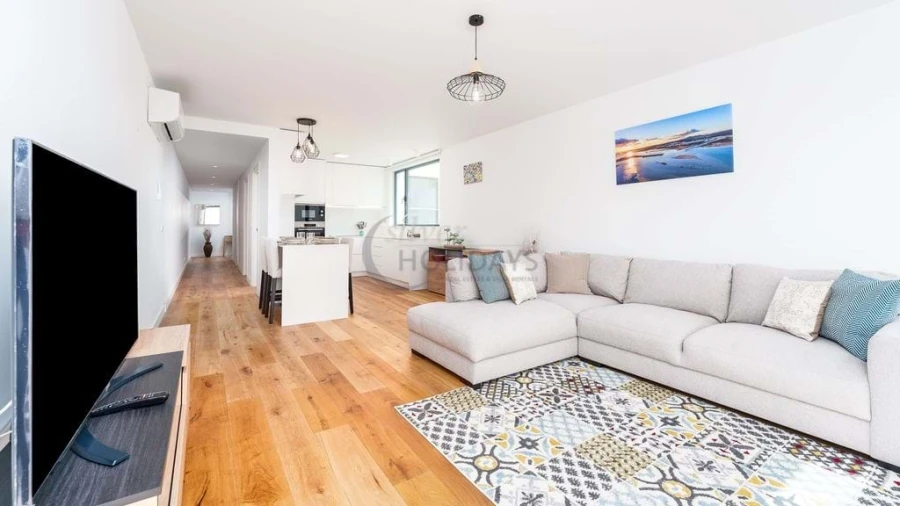 Apartamento T2 para Venda em Olhão Foto 2