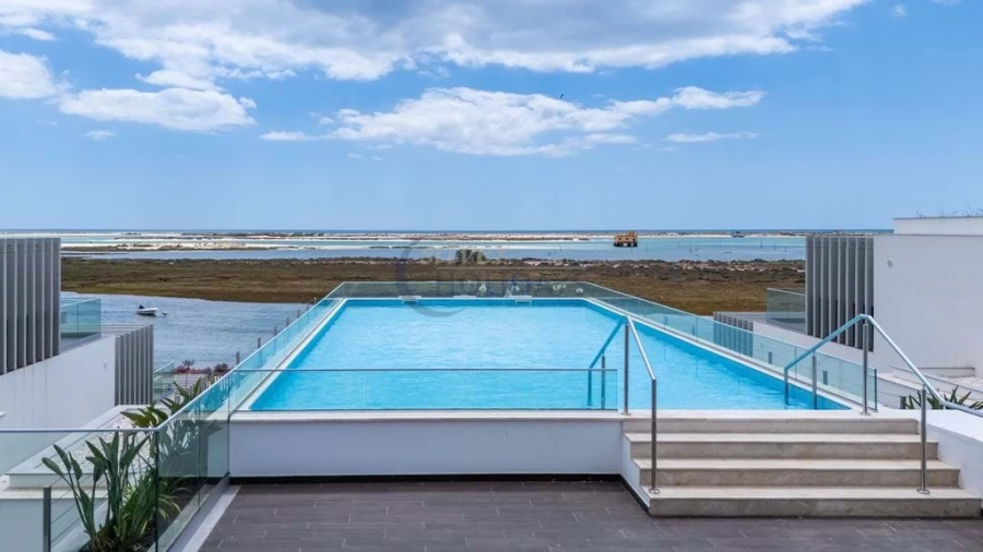 Apartamento T2 para Venda em Olhão Foto 5