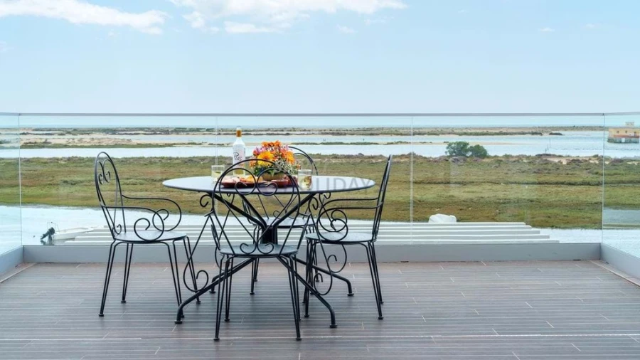 Apartamento T2 para Venda em Olhão Foto 25