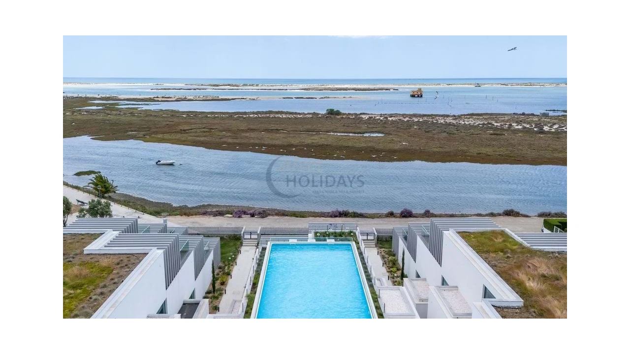 Apartamento T2 para Venda em Olhão Foto 7