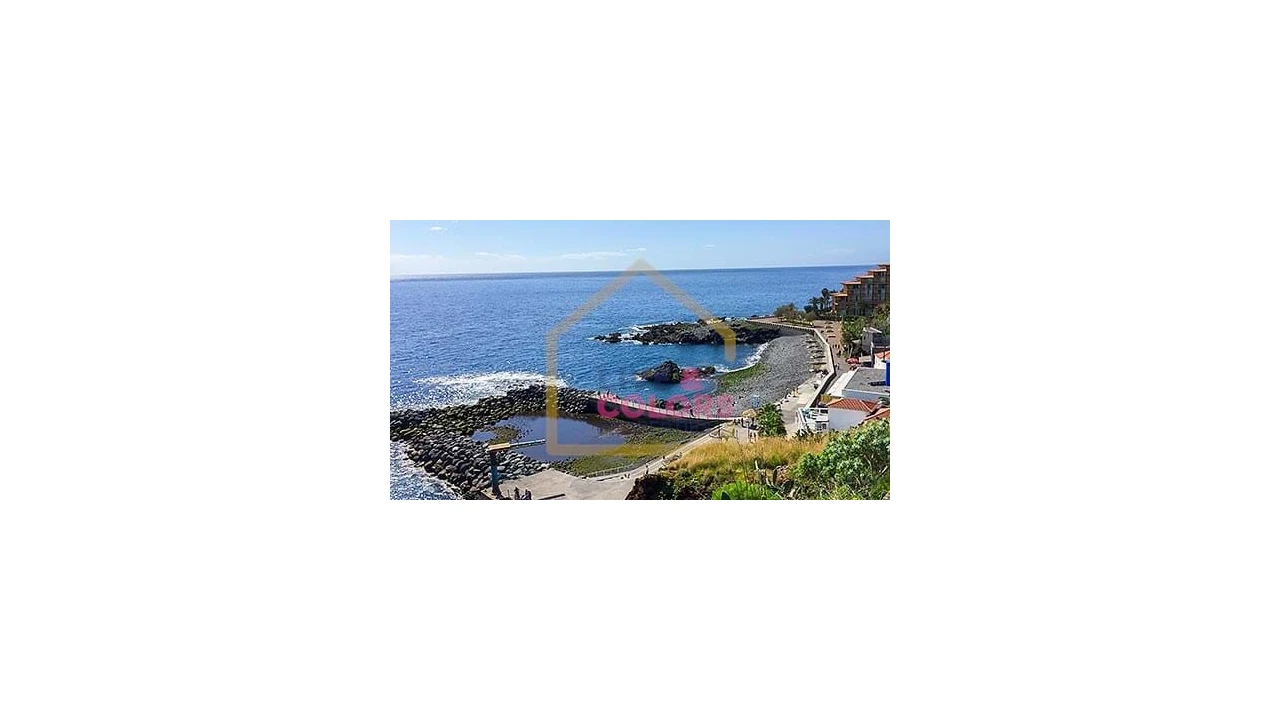 Apartamento T2 para Venda em Caniço Foto 23