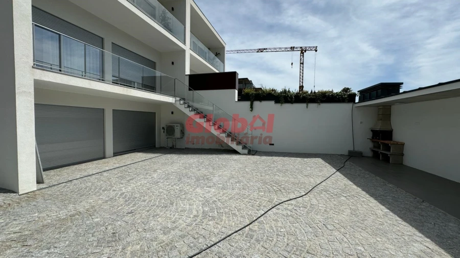 Moradia T5 para Venda em Viseu Foto 13
