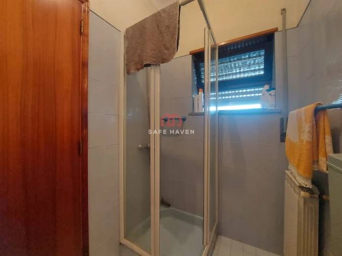 Moradia T4 para Venda em Vila Nova de Tazem Foto 15